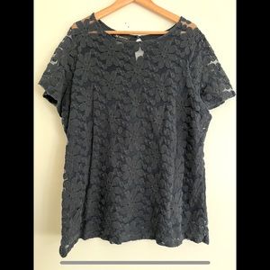 I.N.C International Concepts: Lace T-shirt
Good pre-owned condition